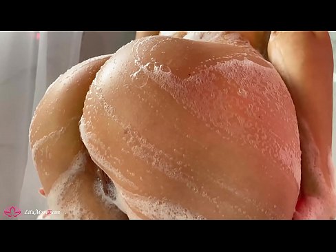 ❤️ Brunette masturboi pillua vibraattorilla intensiiviseen orgasmiin suihkussa ❤️❌ Laadukas porno at fi.doujin-sexy.ru